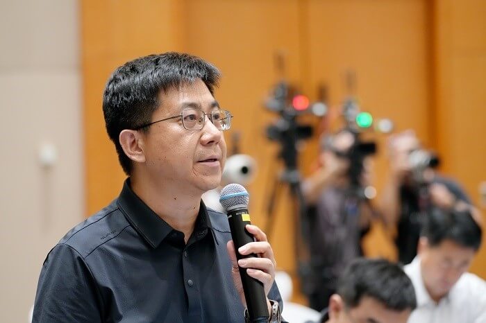 1790214564586657.jpg 中央广播电视总台记者提问 (1).jpg